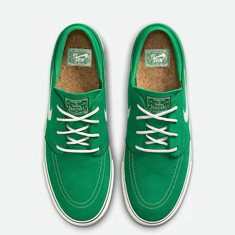 Nike Green Canvas Sneakers for Men